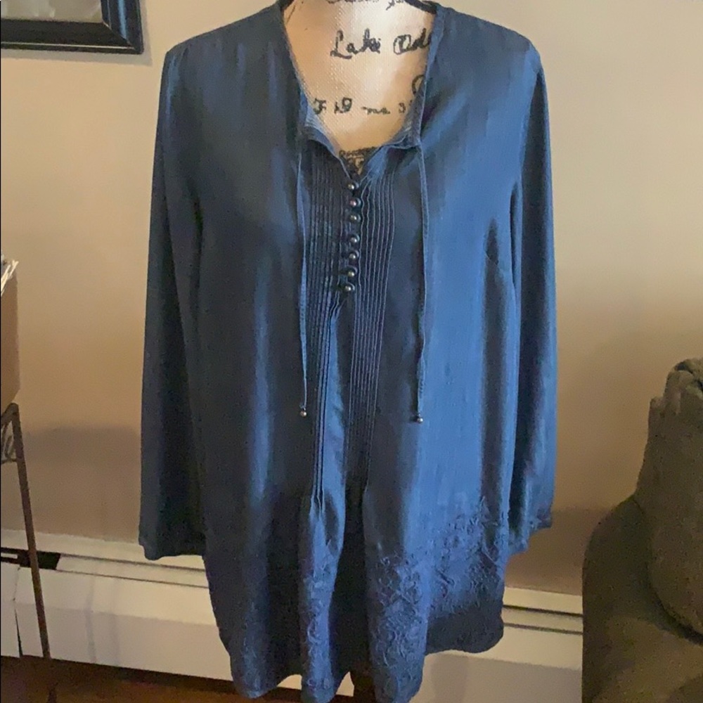 Coldwater Creek Long sleeve lightweight blouse